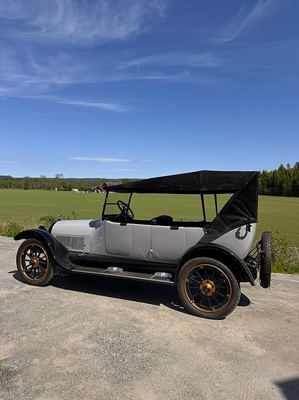 Buick 21 of 30