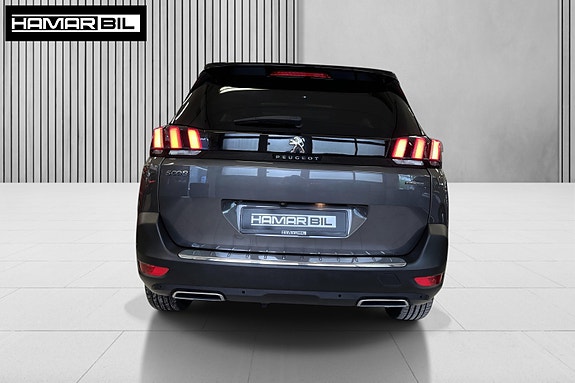Peugeot 5008 5 of 5