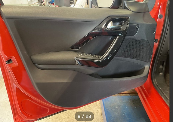 Peugeot 208 6 of 24