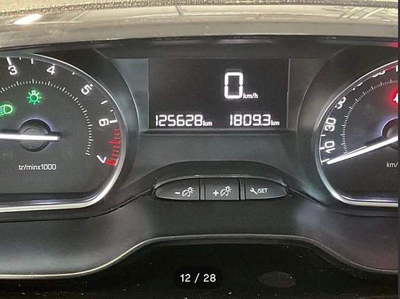 Peugeot 208 9 of 24