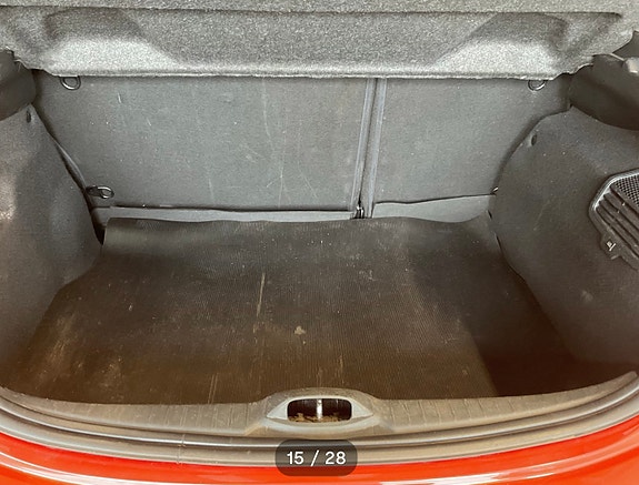 Peugeot 208 11 of 24