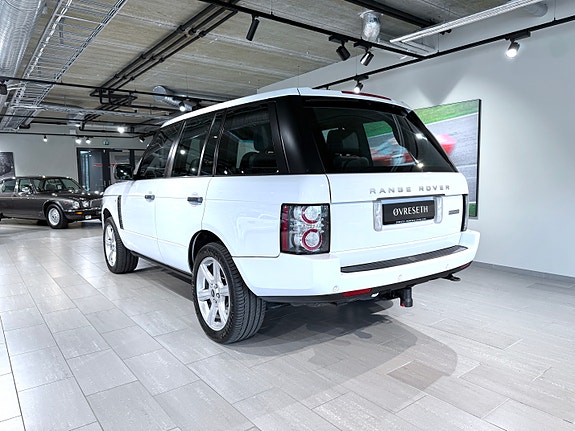 Land Rover Range Rover 5 of 5