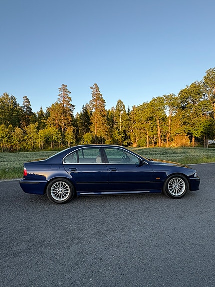 BMW 535i 6 of 22