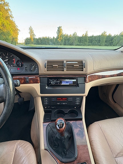 BMW 535i 18 of 22