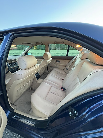 BMW 535i 13 of 22