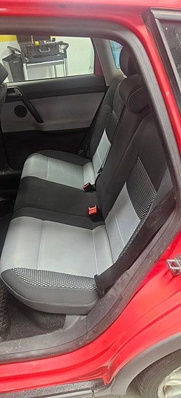 Volkswagen Polo Cross 13 of 15