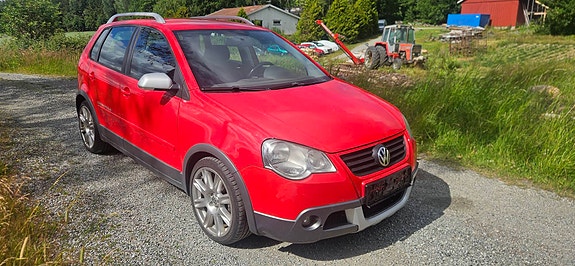 Volkswagen Polo Cross 3 of 5