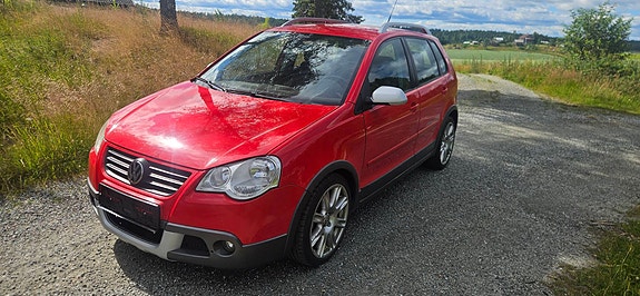 Volkswagen Polo Cross 2 of 5