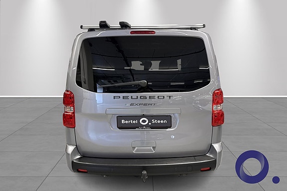 Peugeot e-Expert 9 of 18