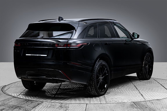 Land Rover Range Rover Velar 9 of 30