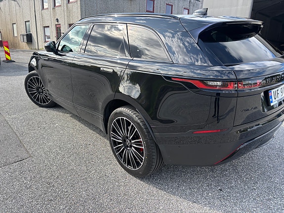 Land Rover Range Rover Velar 20 of 30