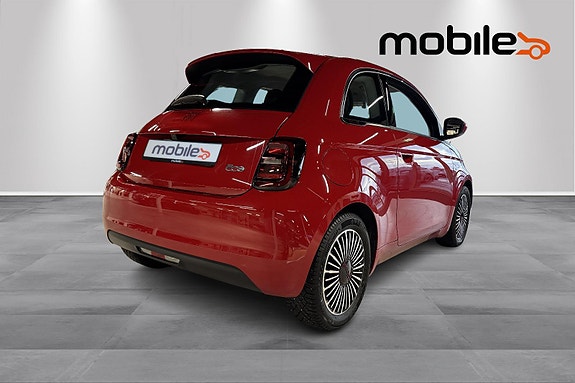Fiat 500 3 of 5