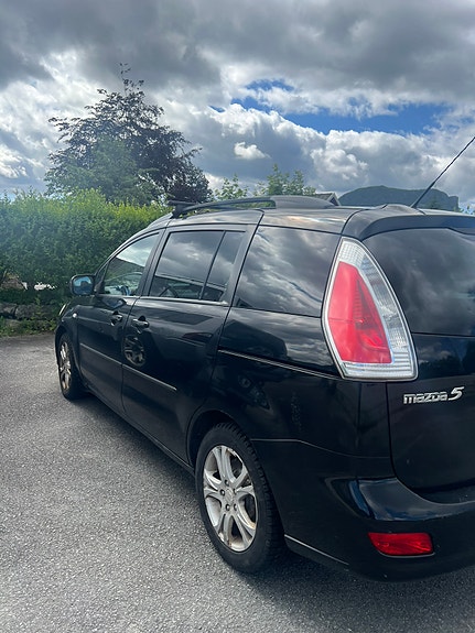 Mazda 5 4 of 5