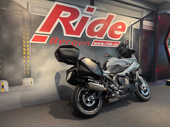 BMW S 1000 XR 3 of 16