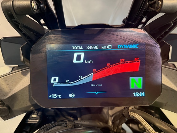 BMW S 1000 XR 11 of 16