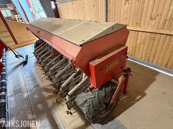 Tume KK 250 Såmaskin - skålabber - traktormontert 11 of 28
