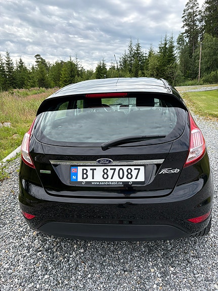 Ford Fiesta 5 of 5