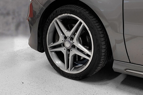 Mercedes-Benz B220 17 of 18