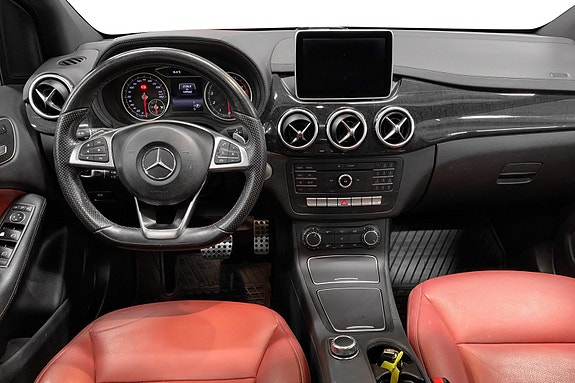 Mercedes-Benz B220 7 of 18