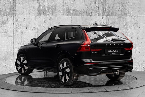 Volvo XC60 6 of 30