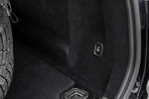 Volvo XC60 26 of 30