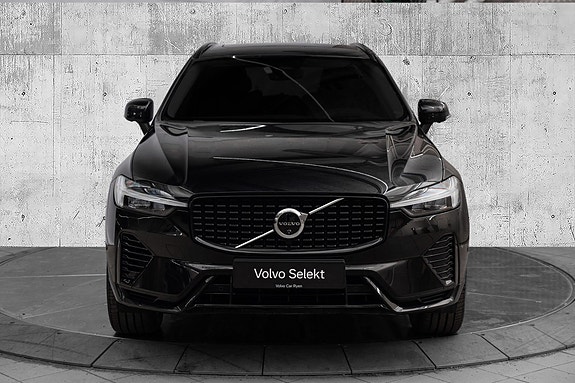 Volvo XC60 4 of 30