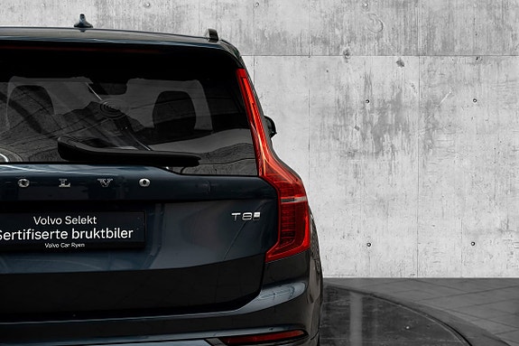 Volvo XC90 8 of 27