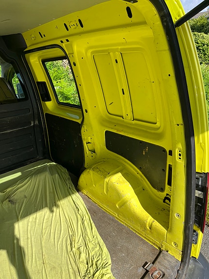 Volkswagen Caddy 10 of 10