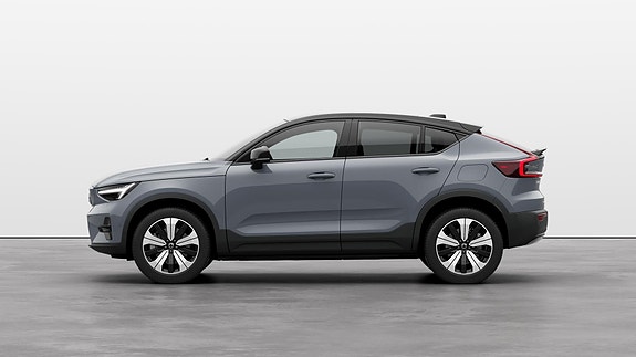 Volvo C40 2 of 15