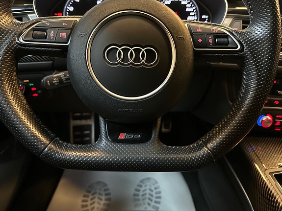 Audi RS6 23 of 30
