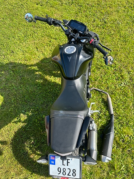 Yamaha MT-125 6 of 10