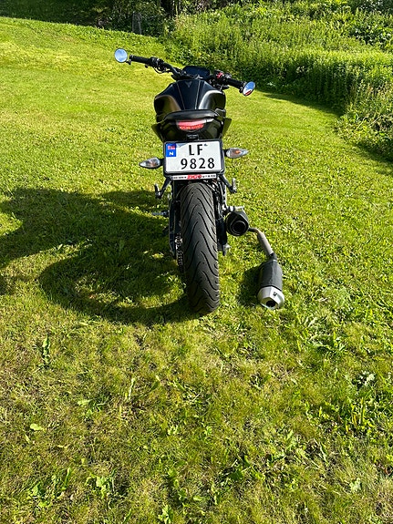 Yamaha MT-125 4 of 10