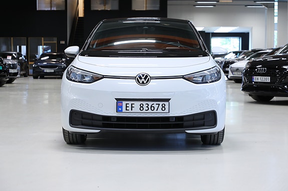 Volkswagen ID.3 3 of 5