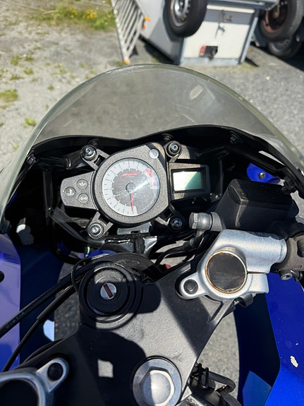 Yamaha TZR 50 2 of 5