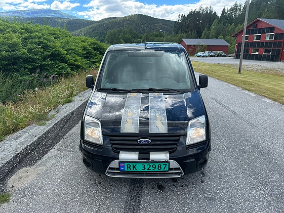 Ford Transit Connect 3 of 5
