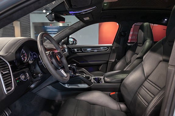 Porsche Cayenne Coupe 20 of 30