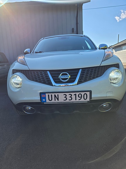 Nissan Juke 3 of 5