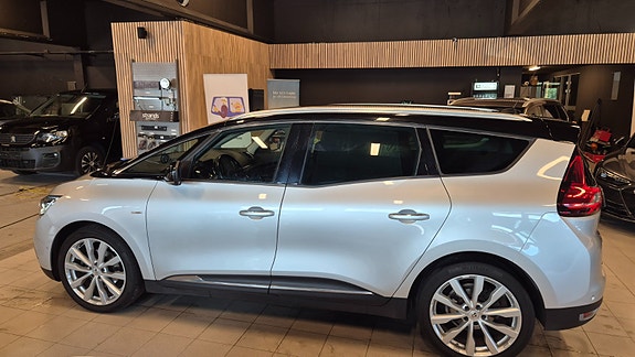 Renault Scenic 10 of 29