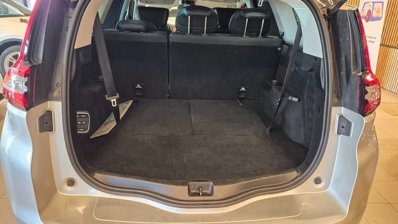 Renault Scenic 25 of 29