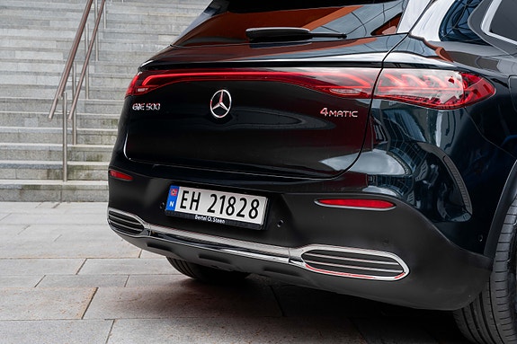 Mercedes-Benz EQE SUV 21 of 30