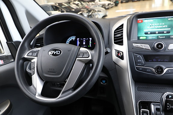 BYD T3 11 of 27