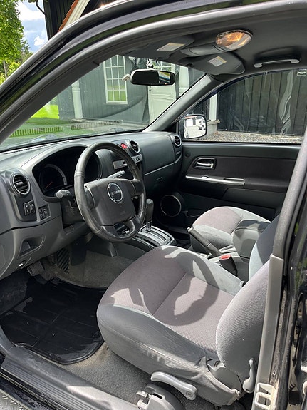 Isuzu D-max 11 of 19