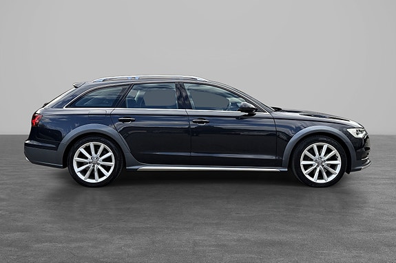Audi A6 allroad 3 of 5