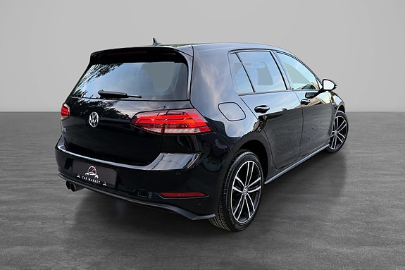 Volkswagen Golf VII 5 of 5