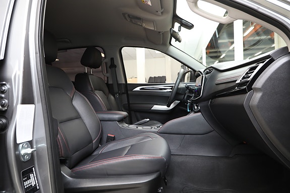 Maxus T90 EV 18 of 30