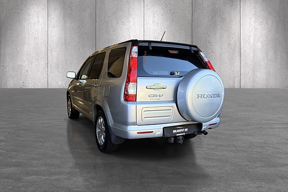 Honda CR-V 3 of 5