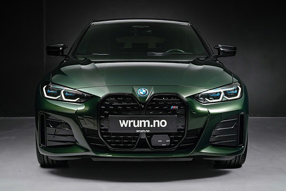 BMW i4 3 of 5