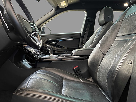 Land Rover Range Rover Evoque 13 of 30