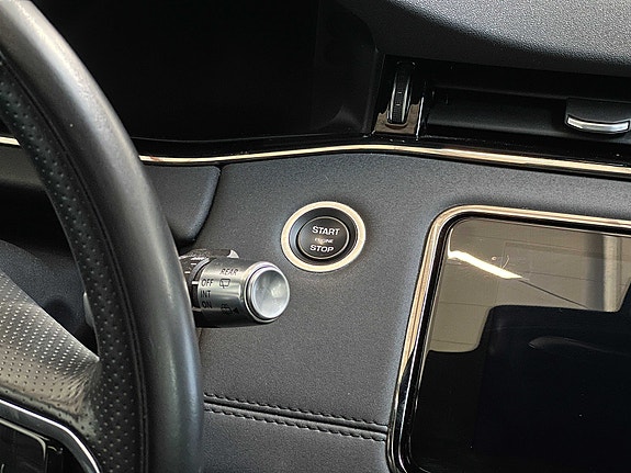 Land Rover Range Rover Evoque 25 of 30