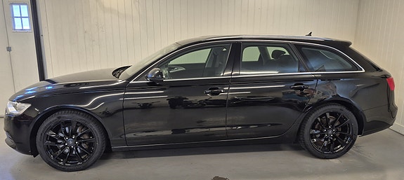 Audi A6 4 of 5